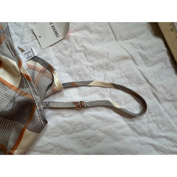 Chic Satin Camisole & Skirt Set – Plaid Print with Black Lace Trim – Elegant Lou - Picture 9 of 12